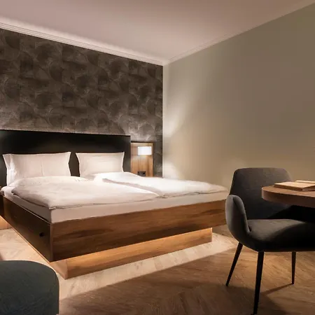 Hotel Godewind 4*